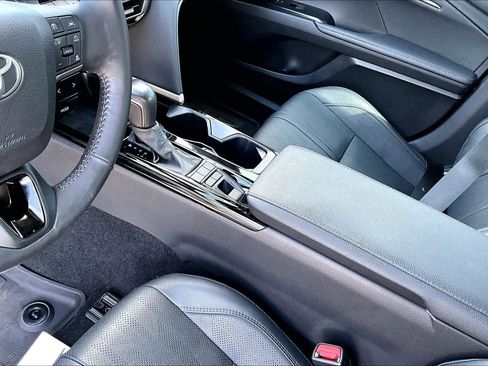 Used 2025 Toyota Camry XSE FWD image 14