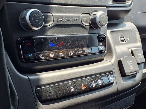 New 2025 RAM ProMaster 1500 w/ Safety Group image 8
