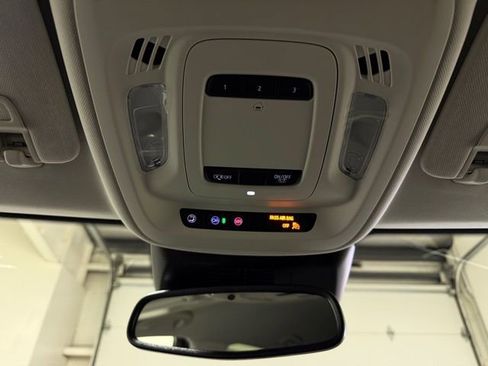 New 2026 Buick Envision Preferred image 24