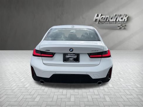 Used 2026 BMW 330i xDrive Sedan w/ M Sport Package AWD/4WD image 9