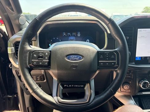 Certified 2025 Ford F150 Platinum AWD/4WD image 29