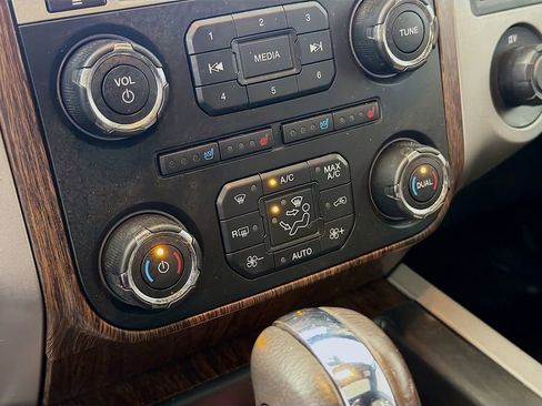 Used 2017 Ford Expedition EL King Ranch image 12