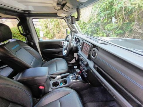 Used 2022 Jeep Wrangler Unlimited Rubicon 4xe w/ Cold Weather Group image 53