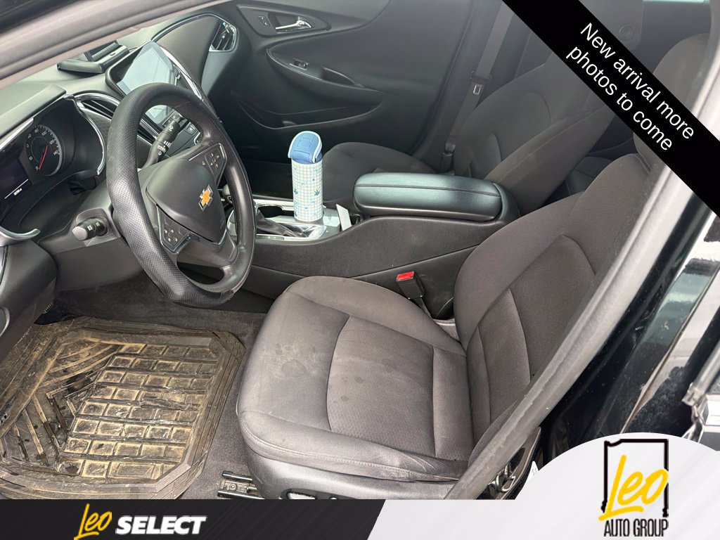 Used 2021 Chevrolet Malibu LT FWD image 5