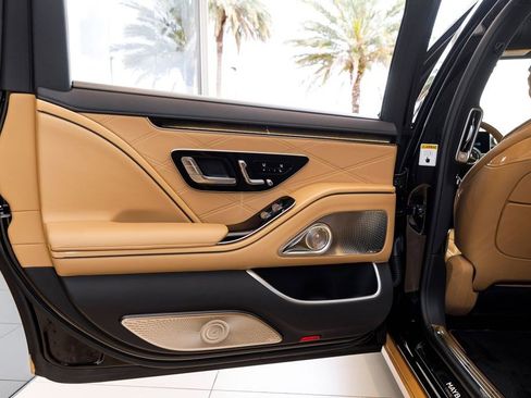 Used 2023 Mercedes-Benz Maybach S 680 4MATIC image 22