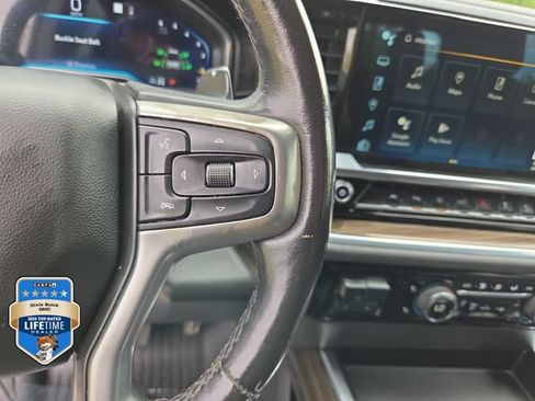 Used 2022 Chevrolet Silverado 1500 LT Trail Boss w/ Convenience Package II AWD/4WD image 23