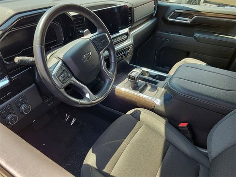 Used 2023 Chevrolet Silverado 1500 LT Trail Boss w/ Protection Package image 7