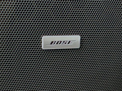 Used 2023 Chevrolet Traverse Premier image 21