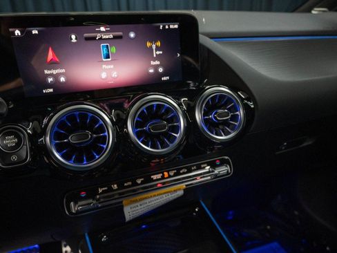 New 2026 Mercedes-Benz GLA 35 AMG 4MATIC image 29