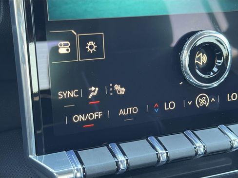 New 2026 GMC Sierra EV Elevation image 18