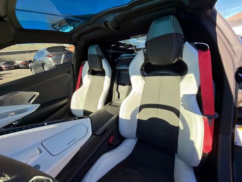 Used 2022 Chevrolet Corvette Stingray Preferred Cpe w/ 2LT image 30