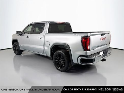 Used 2024 GMC Sierra 1500 Elevation AWD/4WD image 7