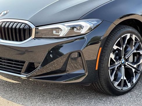 Used 2026 BMW 330i xDrive Sedan w/ Premium Package AWD/4WD image 12