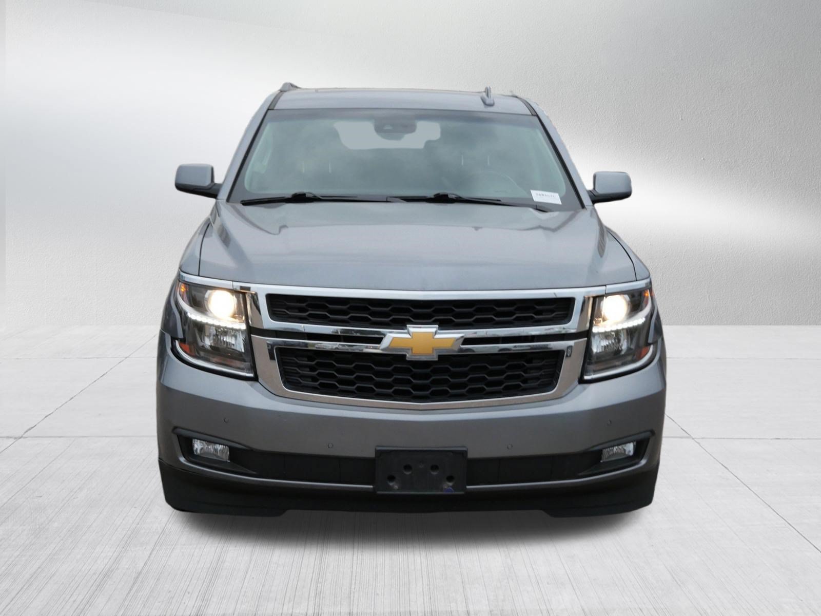 Used 2019 Chevrolet Suburban LT AWD/4WD image 2