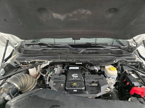 Used 2024 RAM 2500 Laramie w/ Bed Utility Group AWD/4WD image 20