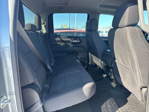 Used 2025 Chevrolet Silverado 1500 LT image 15