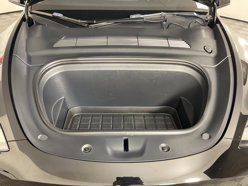 Used 2021 Tesla Model Y Long Range AWD/4WD image 9