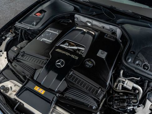Used 2019 Mercedes-Benz E 63 AMG S image 84
