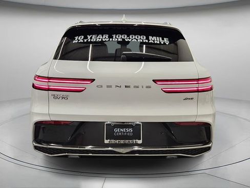 Used 2026 Genesis GV70 2.5T image 6