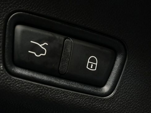 Used 2023 Maserati Grecale Modena image 32