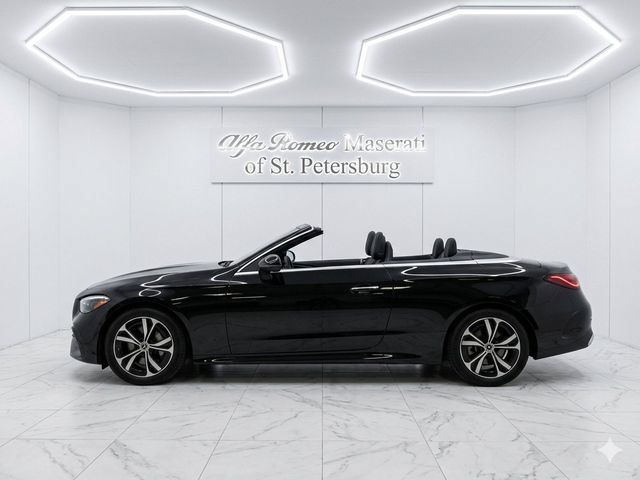 Used 2025 Mercedes-Benz CLE 300 4MATIC Cabriolet image 2