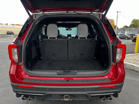 Used 2021 Ford Explorer ST w/ Equipment Group 401A image 5