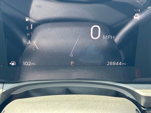 Used 2025 Buick Envista Avenir FWD image 35