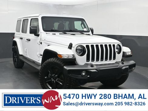 Used 2022 Jeep Wrangler Unlimited Sahara AWD/4WD image 1