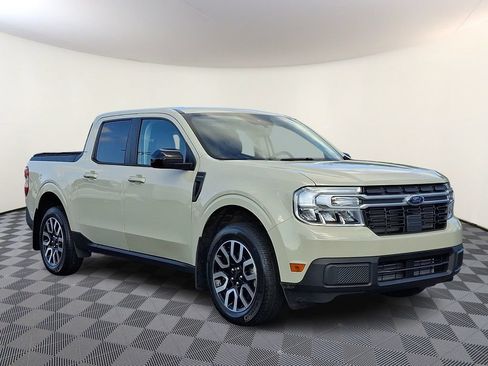 Used 2024 Ford Maverick Lariat w/ 4K Tow Package AWD/4WD image 1