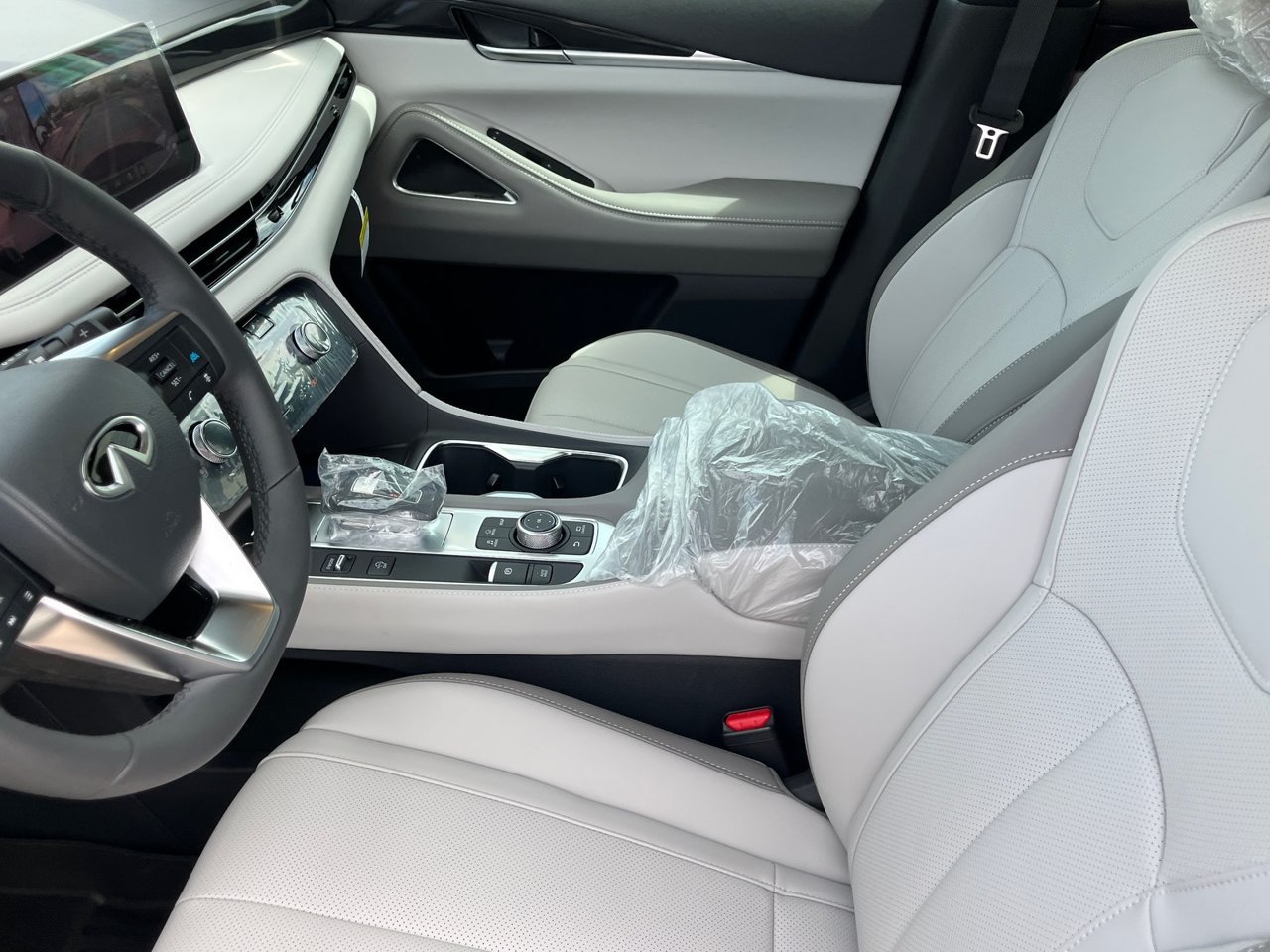 New 2027 INFINITI QX65 Sport AWD/4WD image 17