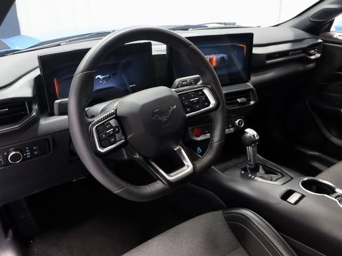 Used 2025 Ford Mustang EcoBoost image 23