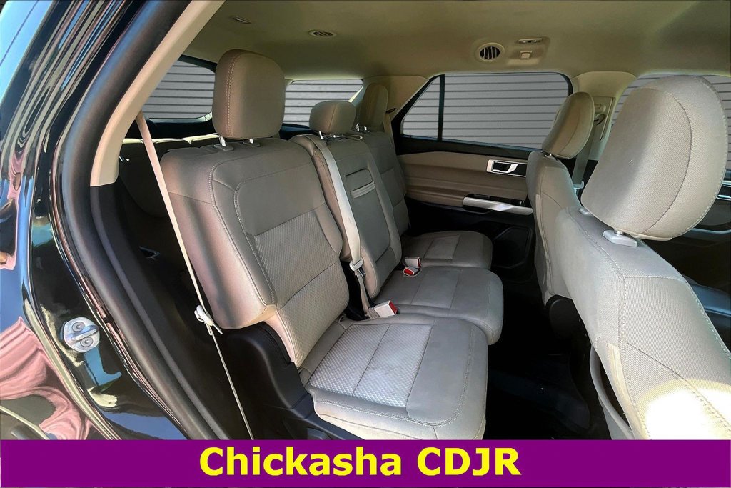 Used 2022 Ford Explorer XLT AWD/4WD image 24