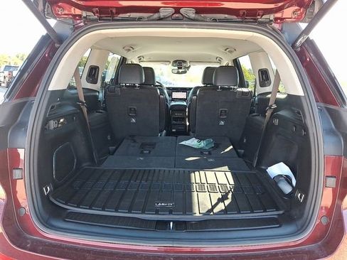 Used 2021 Jeep Grand Cherokee L Limited image 31