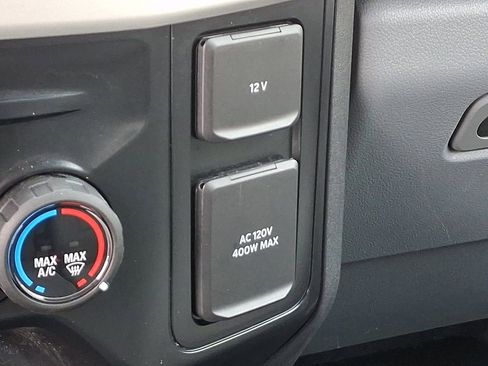 Certified 2025 Ford F250 XLT w/ Snow Plow Prep Package image 24