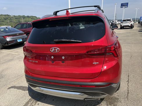 Used 2022 Hyundai Santa Fe SEL w/ Convenience + Premium Package AWD/4WD image 7