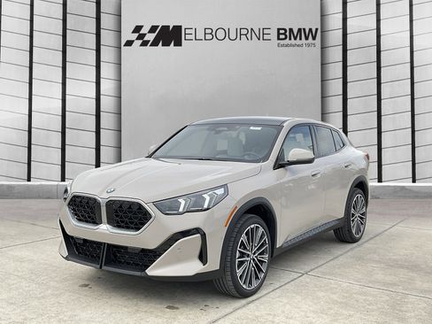 New 2026 BMW X2 xDrive28i w/ Technology Package image 3