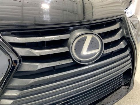 Used 2020 Lexus IS 300 F Sport w/ F Sport Package RWD image 7