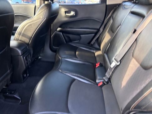 Used 2021 Jeep Compass Latitude image 27