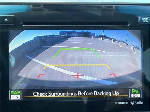Used 2017 Subaru Outback 3.6R Limited AWD/4WD image 25