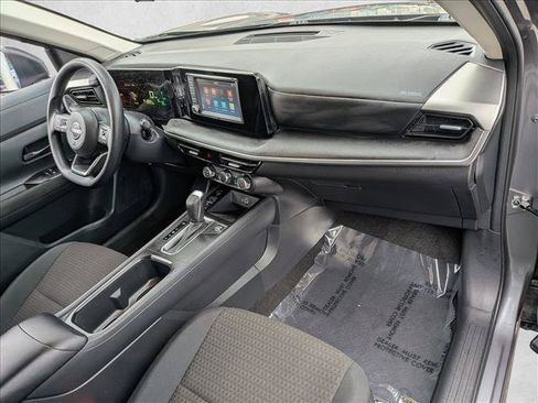 Used 2025 Nissan Kicks S AWD/4WD image 16