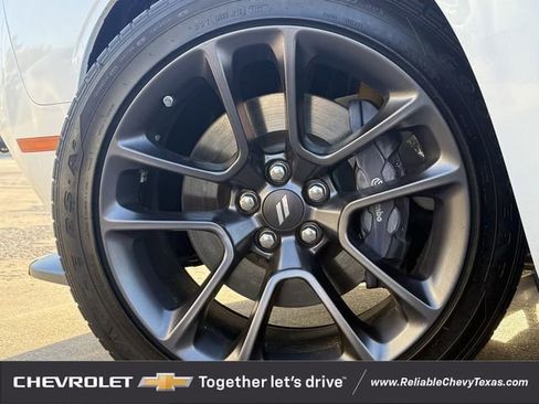 Used 2023 Dodge Challenger R/T Scat Pack image 10