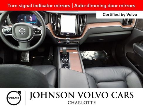 Used 2024 Volvo XC60 B5 Plus image 7