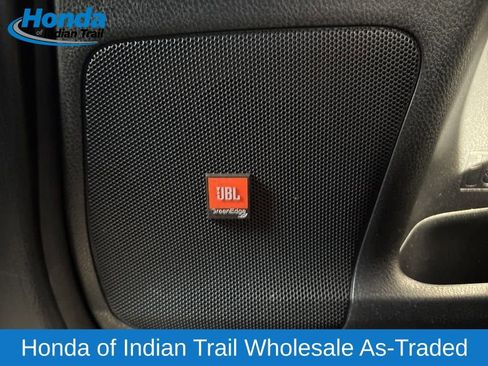 Used 2014 Toyota Highlander Limited image 14