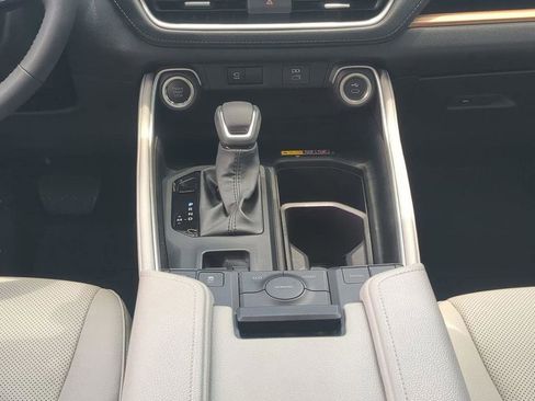 Used 2025 Toyota Grand Highlander FWD image 18