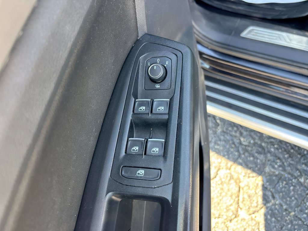Used 2019 Volkswagen Atlas SEL AWD/4WD image 27
