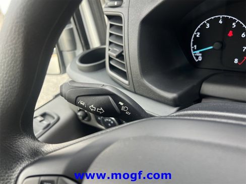 Used 2023 Ford Transit 350 XLT image 12