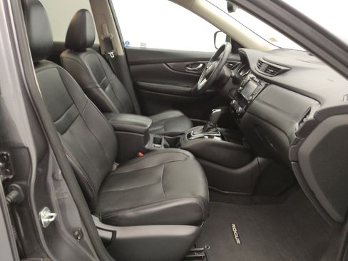 Used 2017 Nissan Rogue SL w/ SL Premium Package AWD/4WD image 21