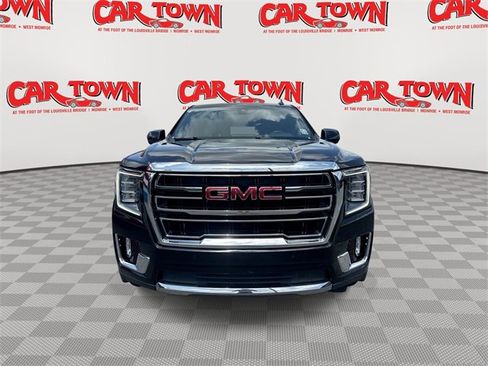 Used 2021 GMC Yukon SLT image 3