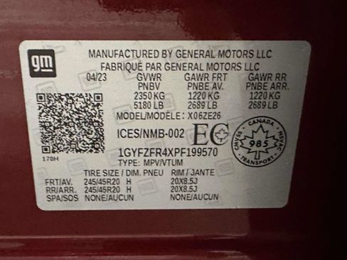 Certified 2023 Cadillac XT4 Sport AWD/4WD image 38