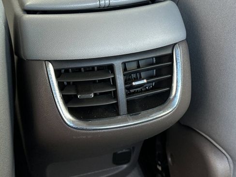 Used 2024 Chevrolet Malibu LT FWD image 15